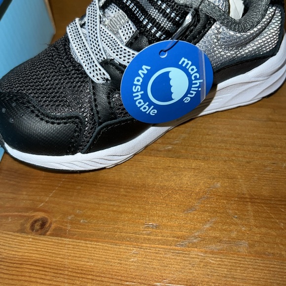 Stride Rite SM Kennedy Toddler’s Shoes NIB - Picture 4 of 4